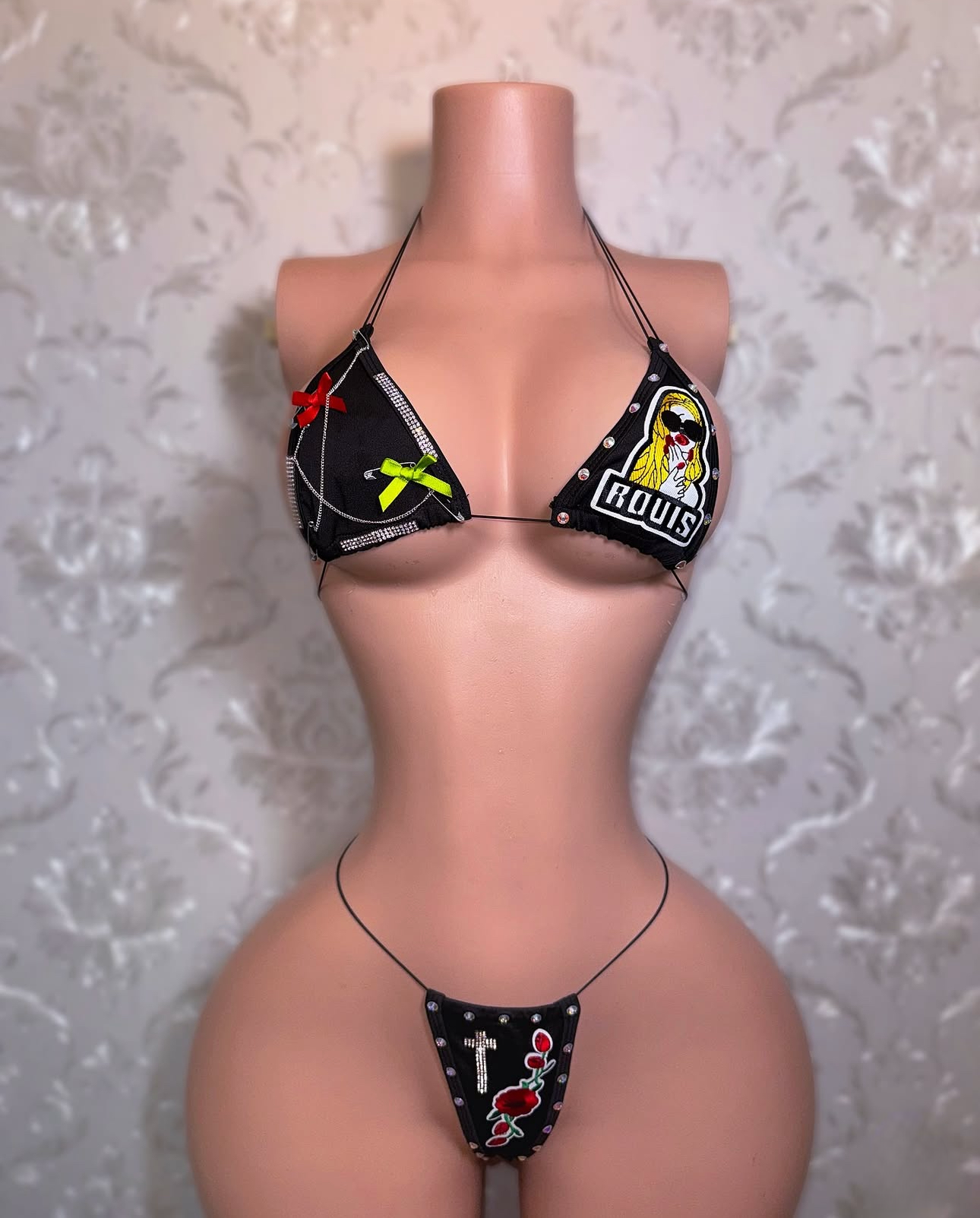 DOMINATE TRICKS — Heavy Metal Bikini in Black