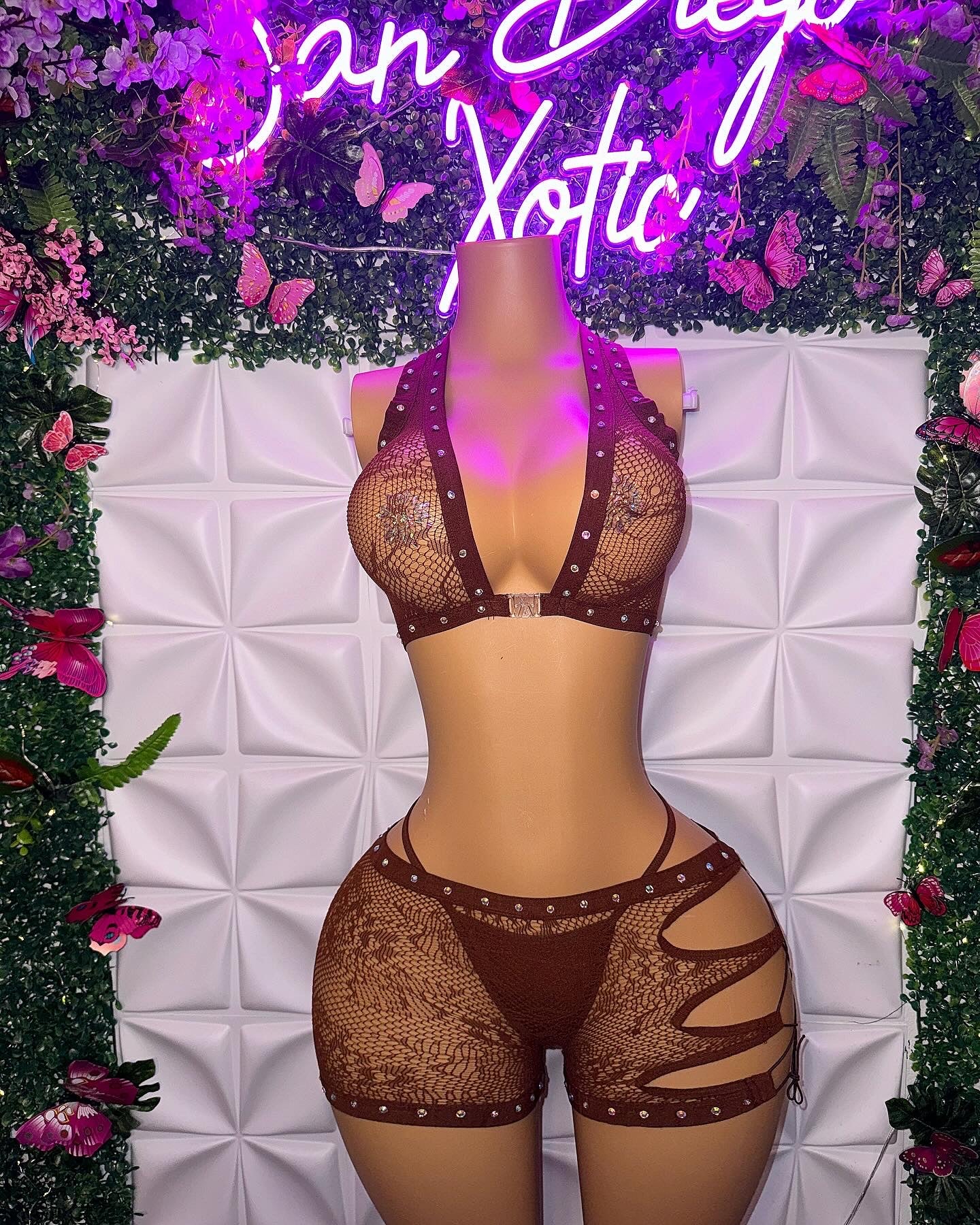 Ms. Daisy 3 Piece Lace Shorts Set with Clasp Top & Thong Matching Set