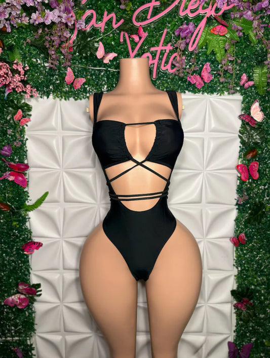 Soraya Bottle Girl One Piece Includes Sarong