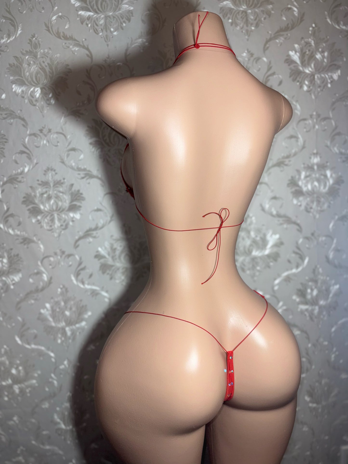 BLACK WIDOW — Heavy Metal Bikini in Red