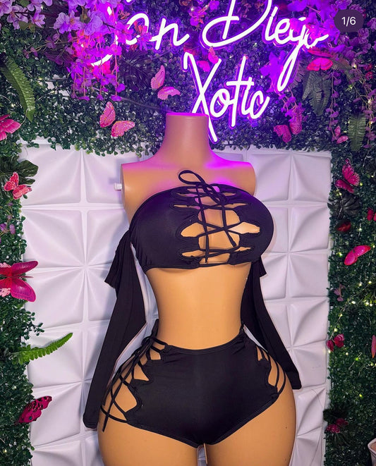 Mona Leo Bottle Girl 2 Piece Set Off-Shoulder Sleeve