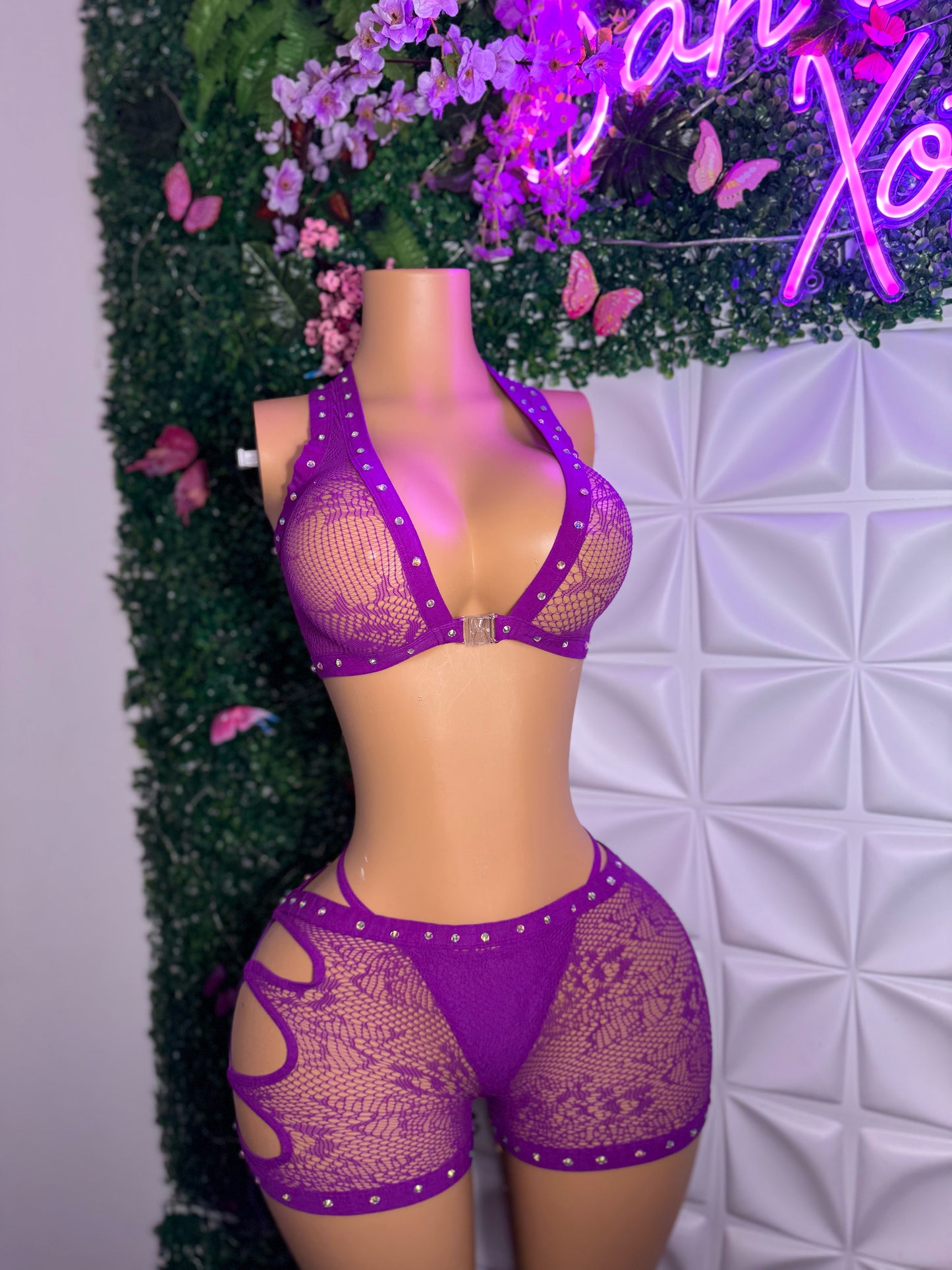 Ms. Daisy 3 Piece Lace Shorts Set with Clasp Top & Thong Matching Set