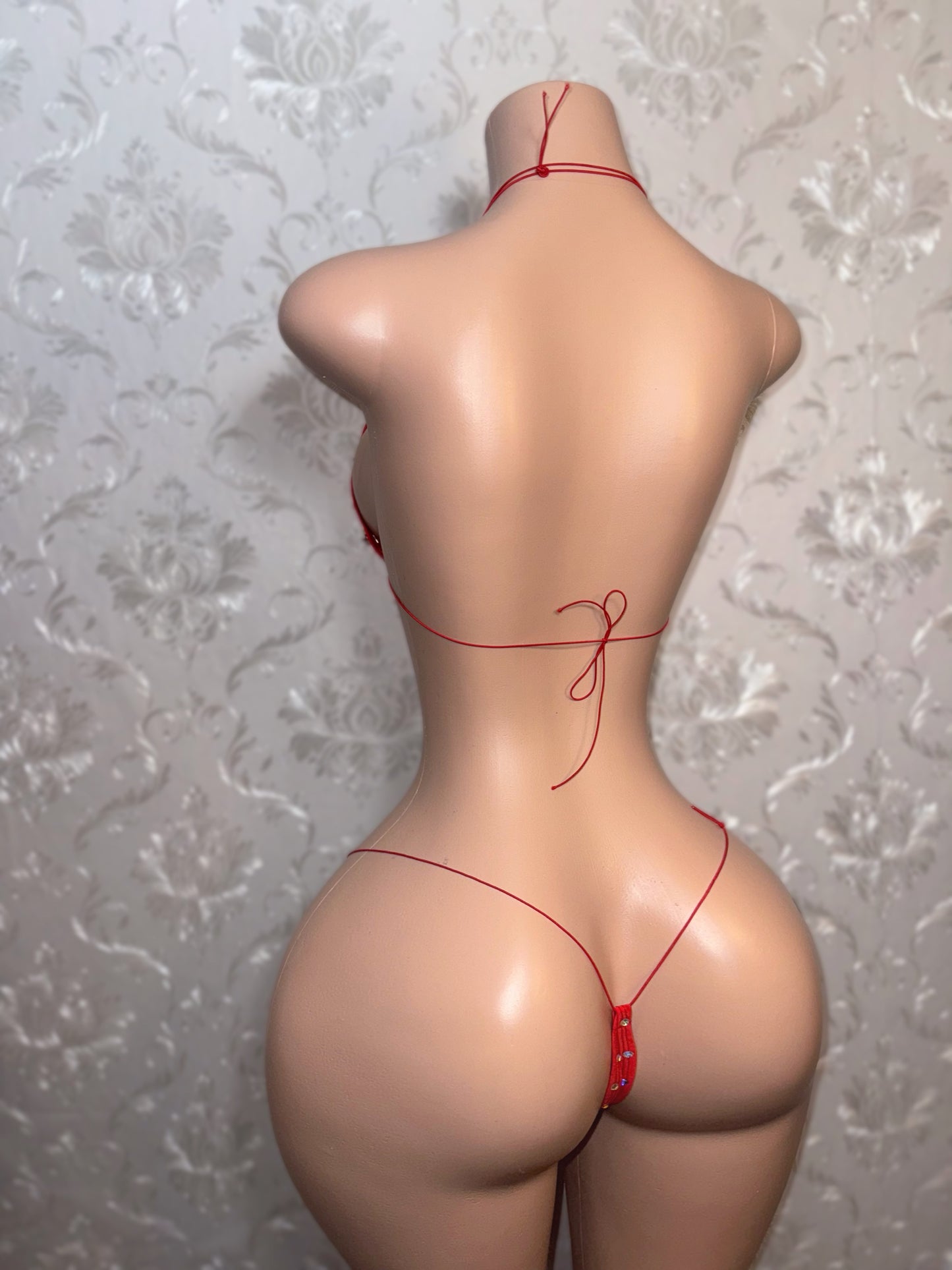 BLACK WIDOW — Heavy Metal Bikini in Red