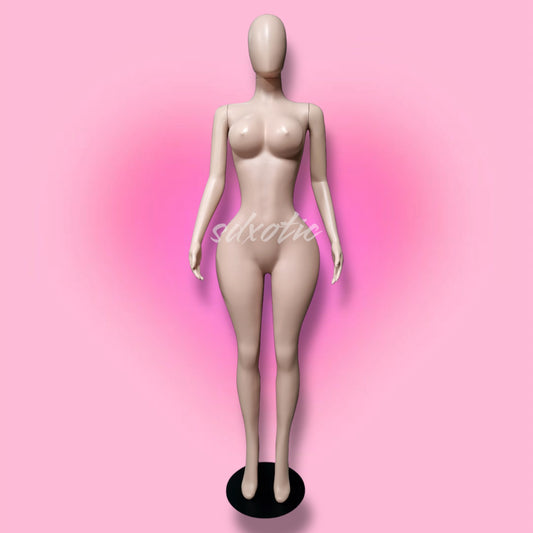 BBL Mannequin with Head