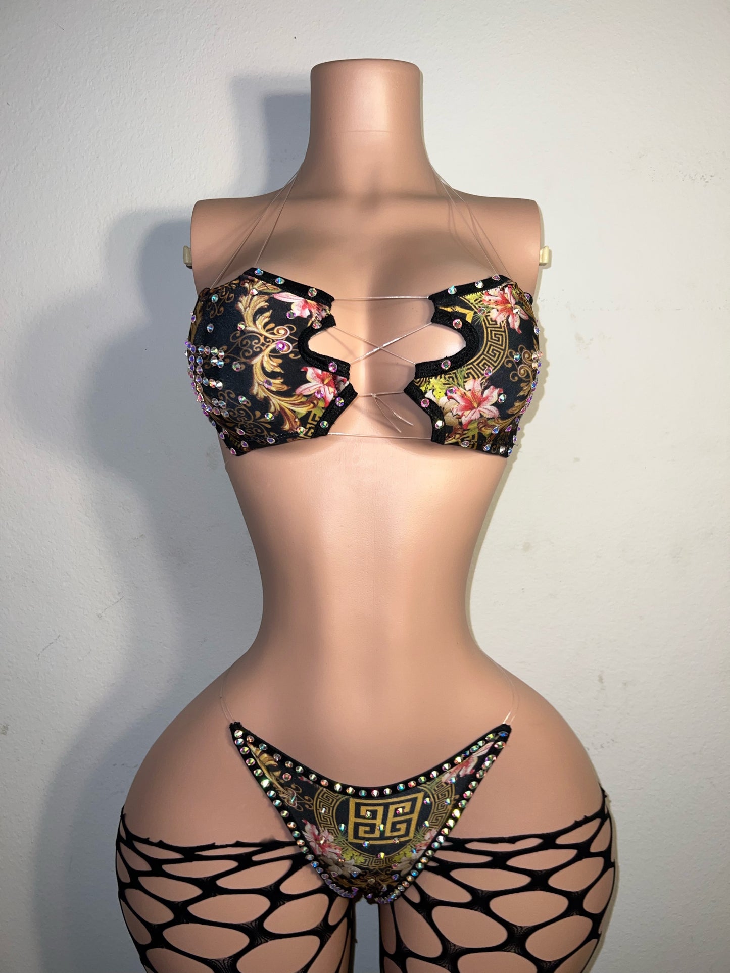 Vixen 2 Piece Optional Cutoff Fishnets