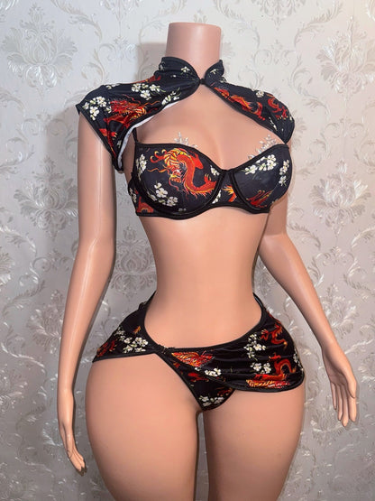 Dragon Slayer 4 Piece Geisha Set [RESTOCK 10/13]