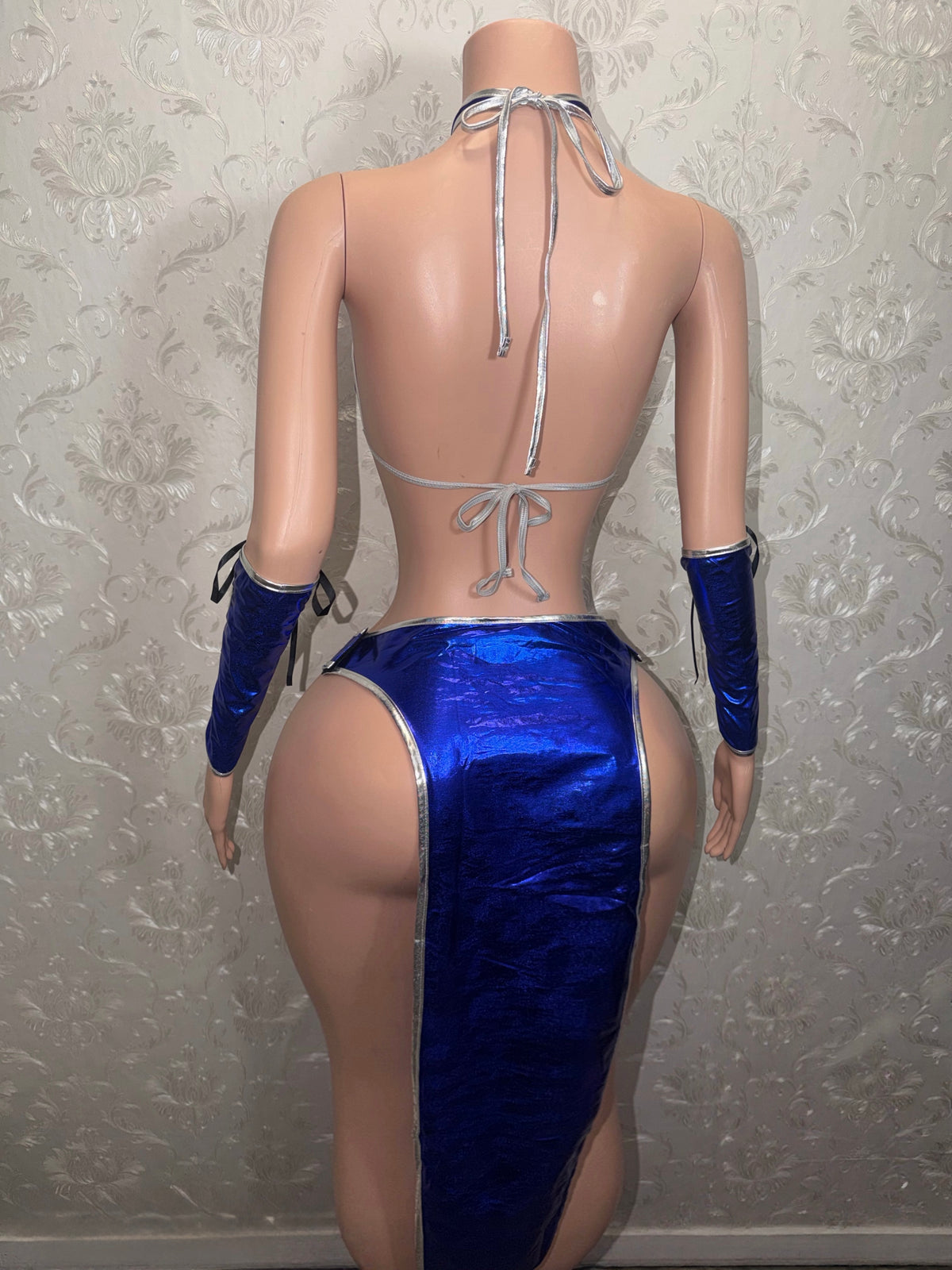 Baddie Kitana Cosplay 5 Piece Set Includes Thong and Thigh Garters